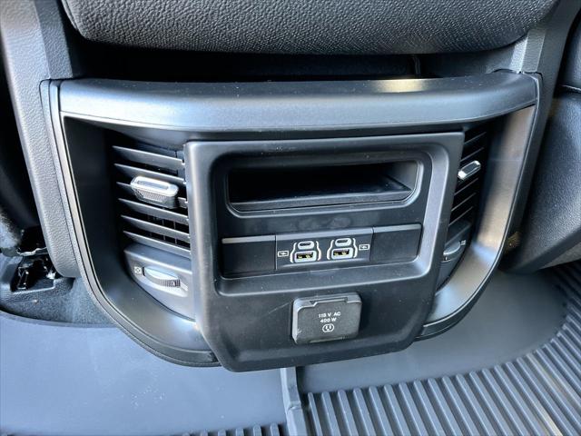 2022 RAM Ram 1500 RAM 1500 LARAMIE CREW CAB 4X4 57 BOX