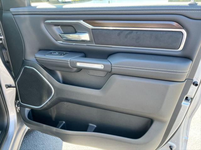 2022 RAM Ram 1500 RAM 1500 LARAMIE CREW CAB 4X4 57 BOX