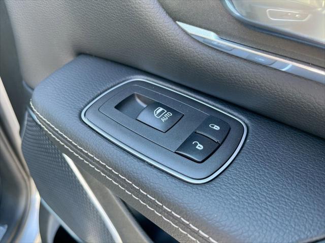 2022 RAM Ram 1500 RAM 1500 LARAMIE CREW CAB 4X4 57 BOX