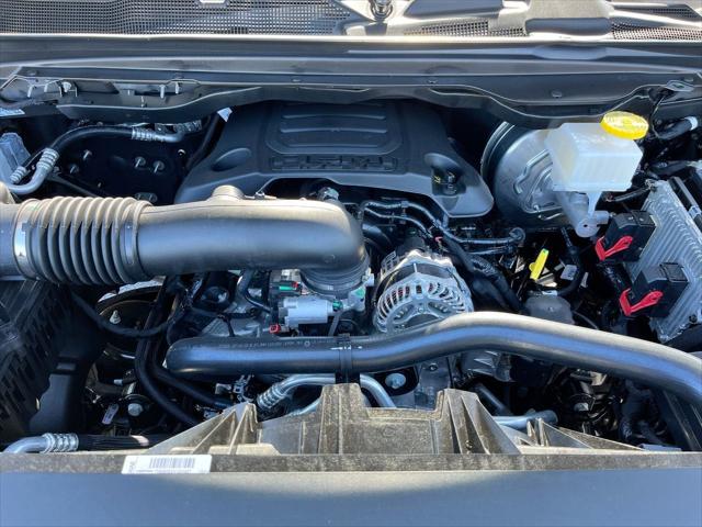 2022 RAM Ram 1500 RAM 1500 LARAMIE CREW CAB 4X4 57 BOX