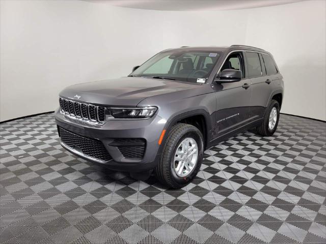 2023 Jeep Grand Cherokee GRAND CHEROKEE LAREDO 4X4