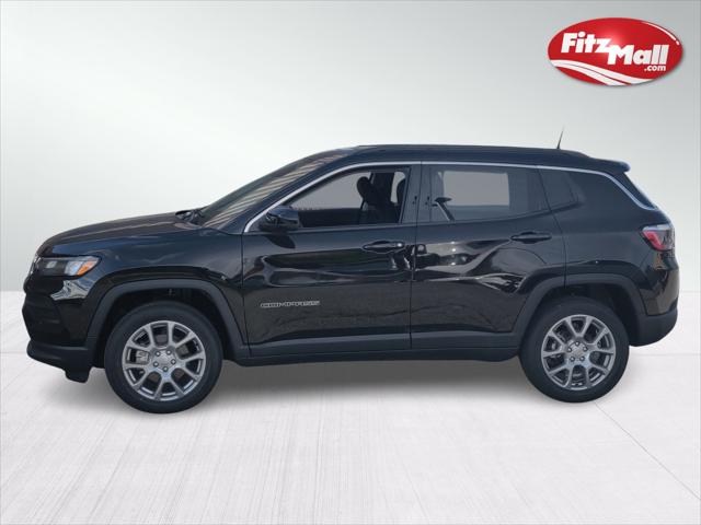 2022 Jeep Compass COMPASS LATITUDE LUX 4X4