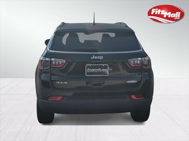 2022 Jeep Compass COMPASS LATITUDE LUX 4X4