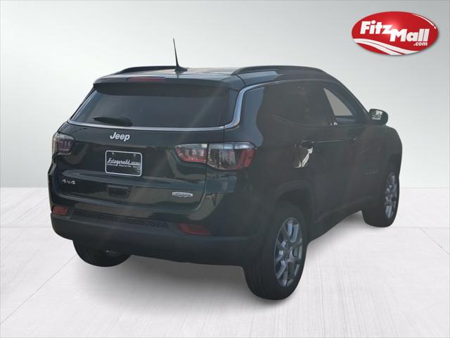 2022 Jeep Compass COMPASS LATITUDE LUX 4X4