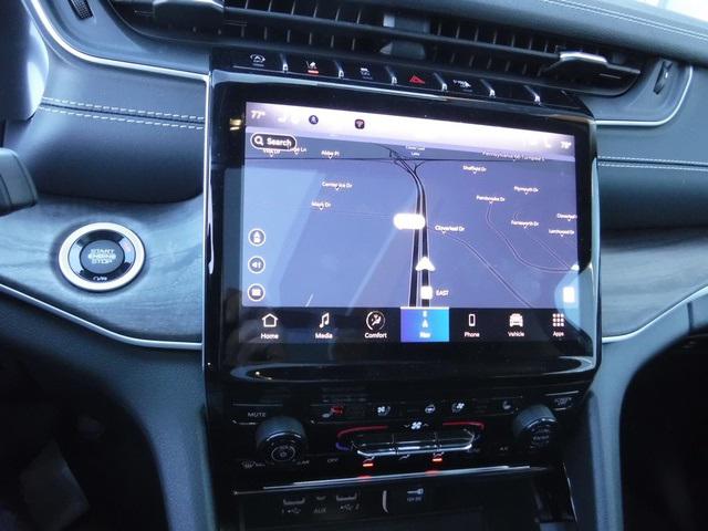 2023 Jeep Grand Cherokee GRAND CHEROKEE L LIMITED 4X4