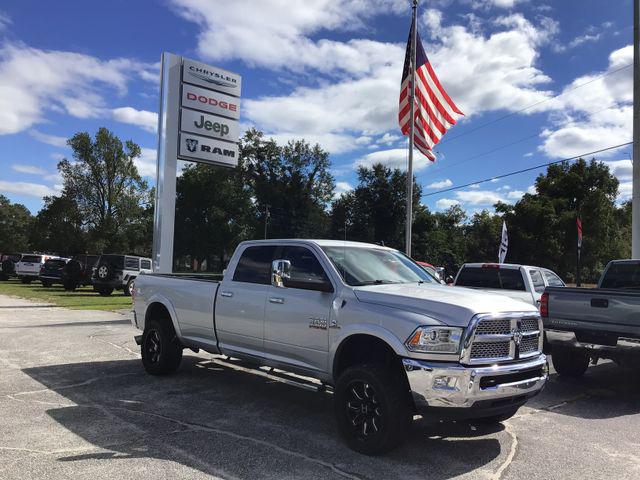 2018 RAM 3500 Laramie Crew Cab 4x4 8 Box 2018 RAM 3500 Laramie Crew Cab 4x4 8 Box