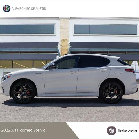 2023 Alfa Romeo Stelvio Veloce AWD