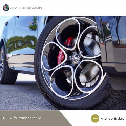 2023 Alfa Romeo Stelvio Veloce AWD