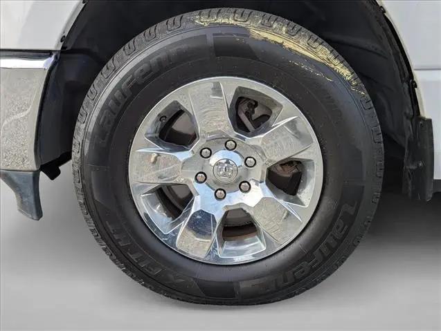 2021 Ram 1500 Big Horn Crew Cab 4x4 5'7" Box