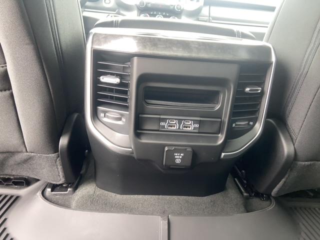 2022 RAM Ram 1500 RAM 1500 BIG HORN CREW CAB 4X4 57 BOX