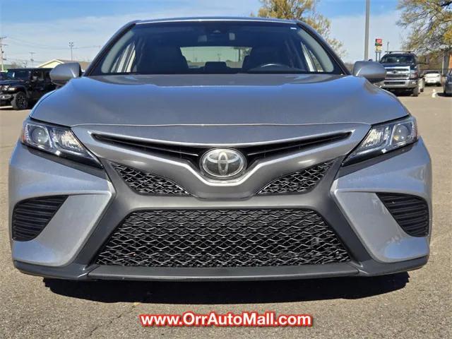 2018 Toyota Camry SE