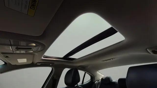 2021 Genesis G70 3.3T RWD
