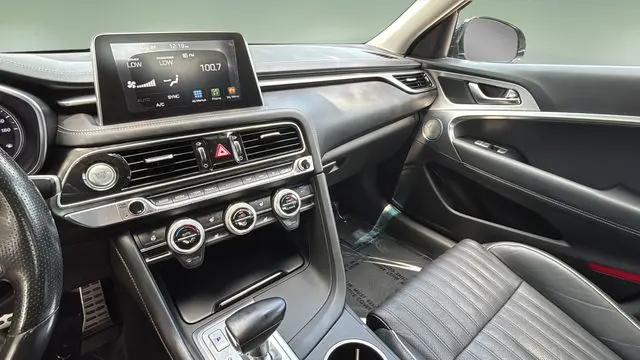 2021 Genesis G70 3.3T RWD