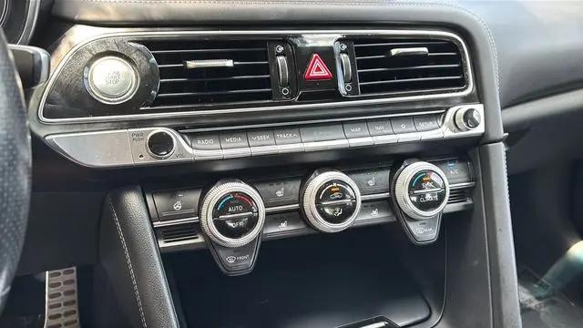 2021 Genesis G70 3.3T RWD