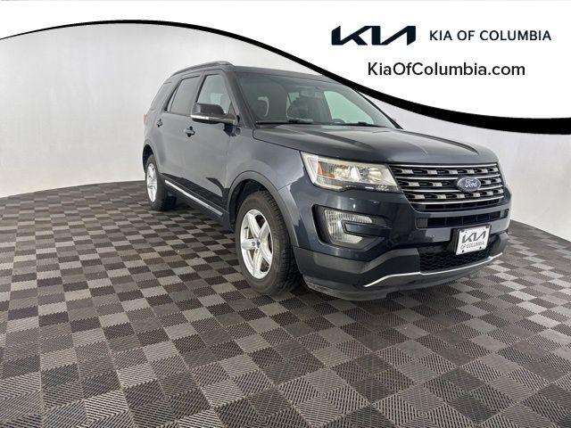 2017 Ford Explorer XLT 2017 Ford Explorer XLT