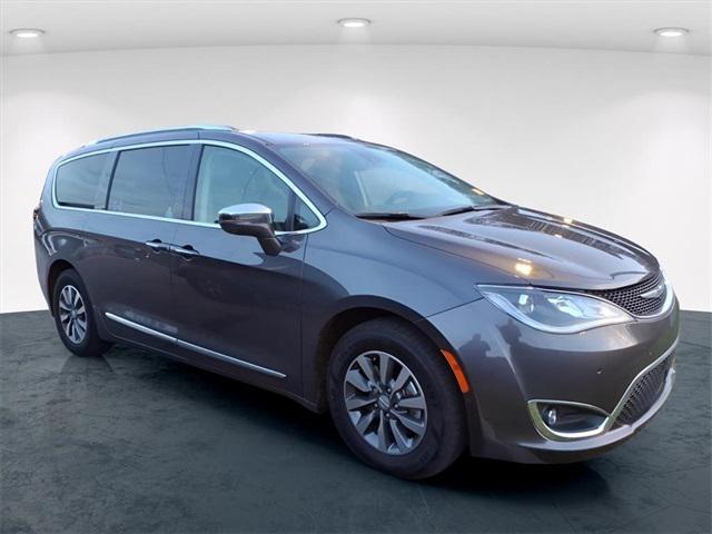 2020 Chrysler Pacifica Hybrid Limited