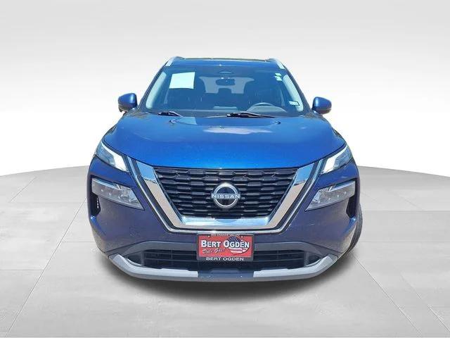 2022 Nissan Rogue SV FWD