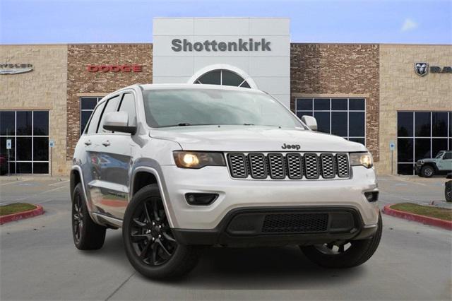 2021 Jeep Grand Cherokee Laredo X 4x4