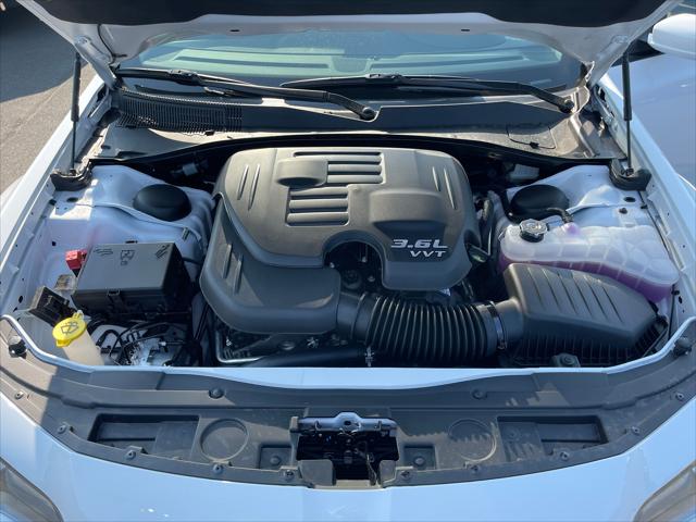 2022 Chrysler Chrysler 300 300 TOURING L