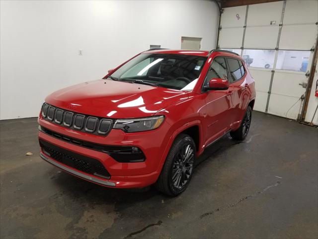 2022 Jeep Compass COMPASS (RED) 4X4