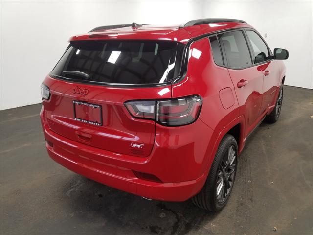 2022 Jeep Compass COMPASS (RED) 4X4