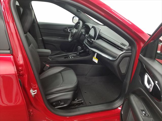 2022 Jeep Compass COMPASS (RED) 4X4