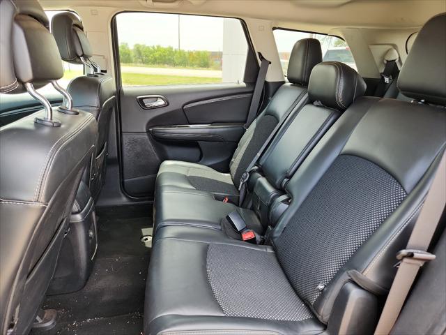 2020 Dodge Journey Crossroad