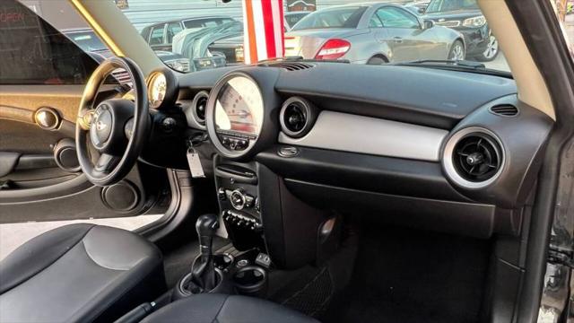2013 MINI Hardtop Cooper