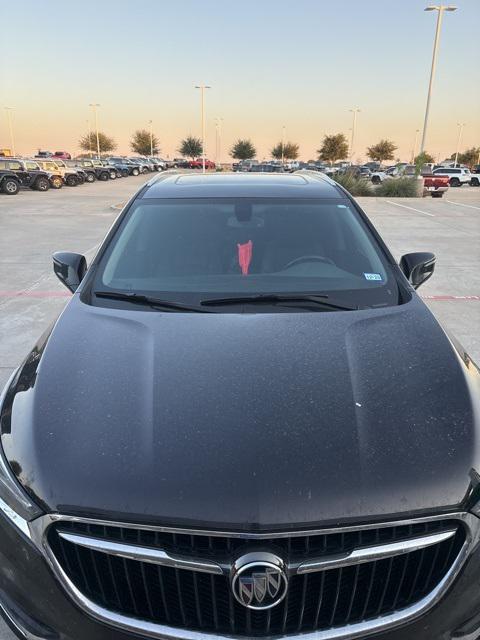 2020 Buick Enclave Essence 2020 Buick Enclave Essence