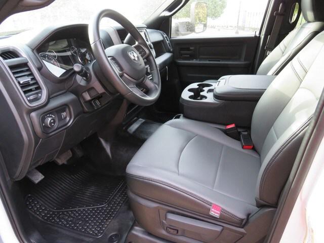 2022 Ram 3500 Tradesman/SLT/Laramie/Limited