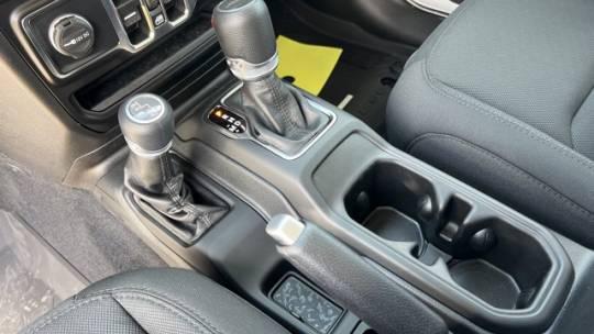 2022 Jeep Gladiator Sport S