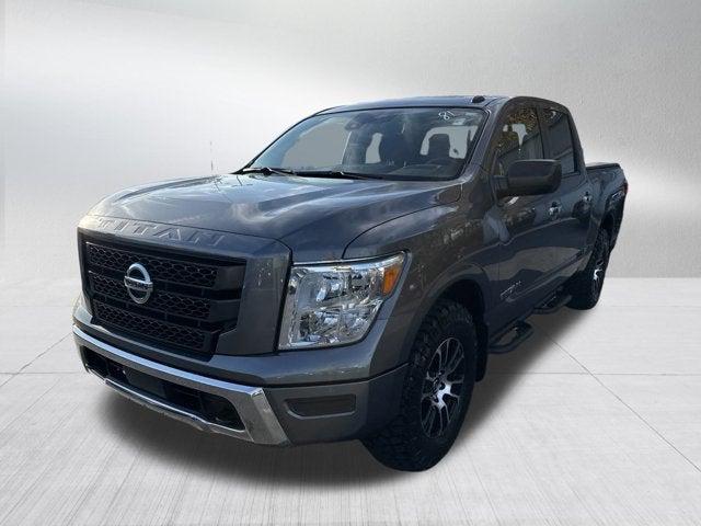 2021 Nissan TITAN Crew Cab SV 4x4