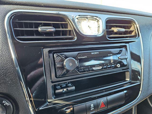 2014 Chrysler 200 LX