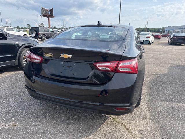 2020 Chevrolet Malibu FWD LT