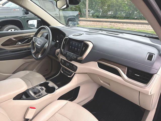 2022 GMC Terrain AWD Denali