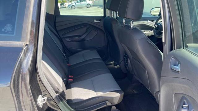 2017 Ford C-Max Hybrid SE