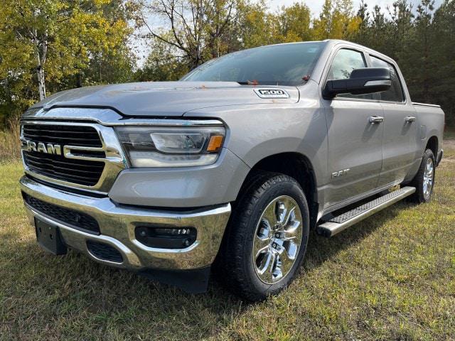 2019 RAM 1500 Big Horn/Lone Star Crew Cab 4x4 57 Box 2019 RAM 1500 Big Horn/Lone Star Crew Cab 4x4 57 Box