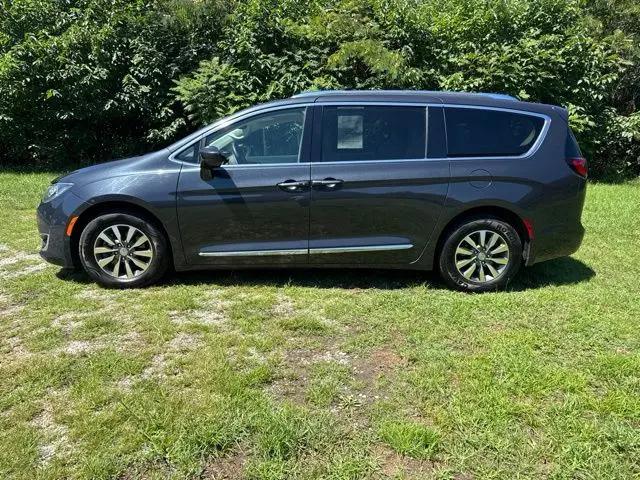 2020 Chrysler Pacifica Touring L Plus