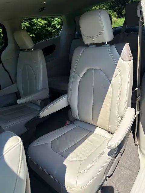 2020 Chrysler Pacifica Touring L Plus