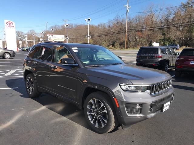2023 Jeep Grand Cherokee GRAND CHEROKEE OVERLAND 4X4