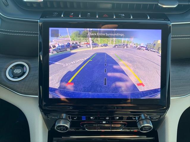 2023 Jeep Grand Cherokee GRAND CHEROKEE OVERLAND 4X4