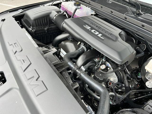 2022 RAM Ram 1500 RAM 1500 LIMITED CREW CAB 4X4 57 BOX