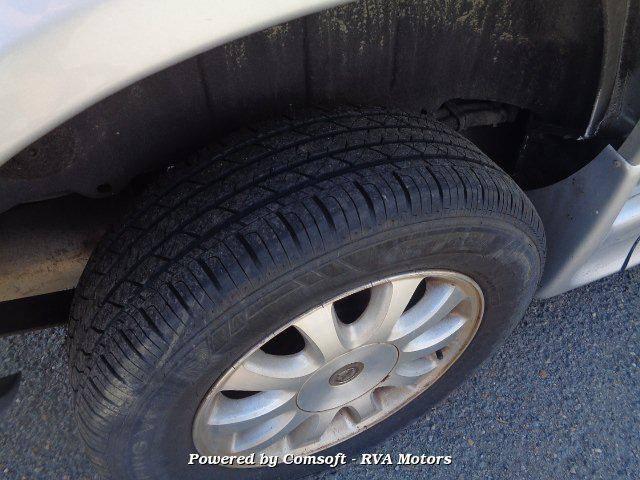 2003 Chrysler Town & Country LX