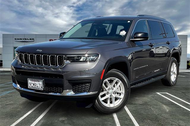 2022 Jeep Grand Cherokee L Laredo 4x2