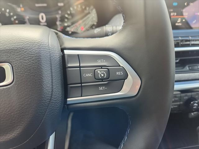 2022 Jeep Compass COMPASS LATITUDE 4X4