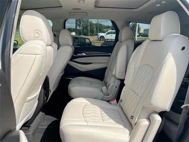 2023 Buick Enclave AWD Avenir