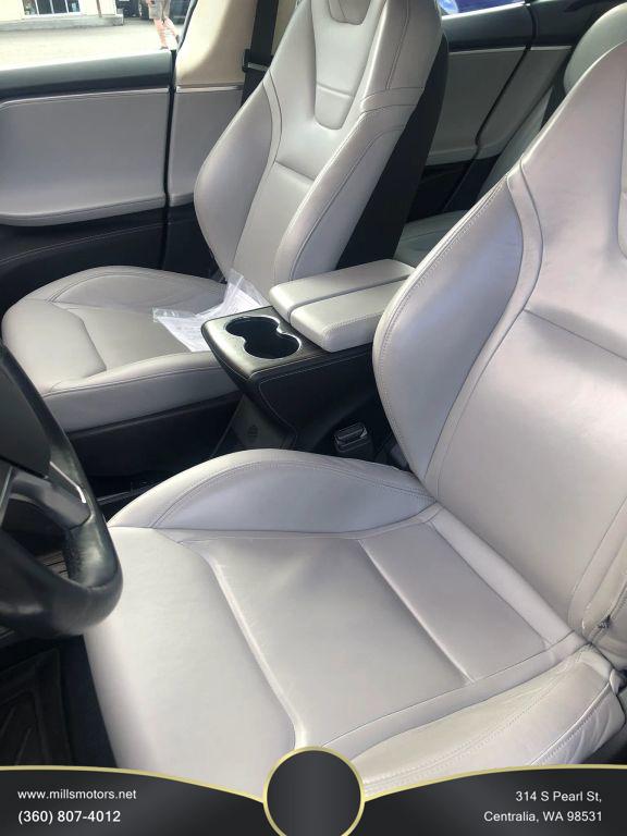 2015 Tesla Model S 85D