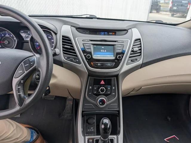 2015 Hyundai Elantra SE 2015 Hyundai Elantra SE