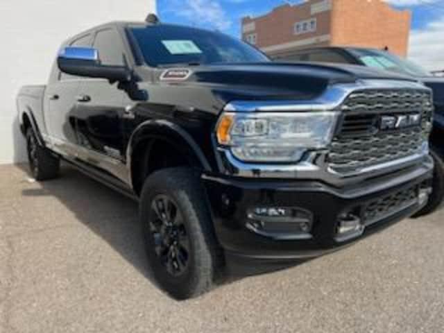 2021 RAM 3500 Limited Mega Cab 4x4 64 Box