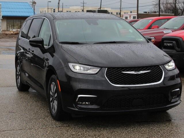 2022 Chrysler Pacifica Hybrid PACIFICA HYBRID TOURING L